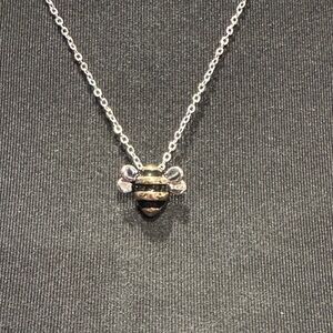 Project Honey Bees Necklace~New